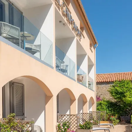 Hotel Campomoro